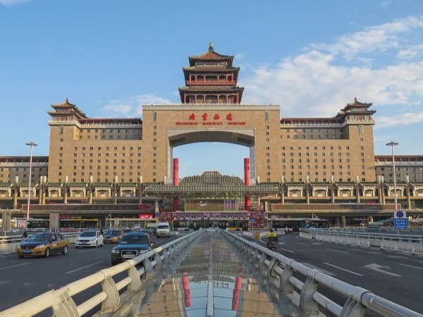 北京西站项目修建与我司达成建筑管道供需战略合作